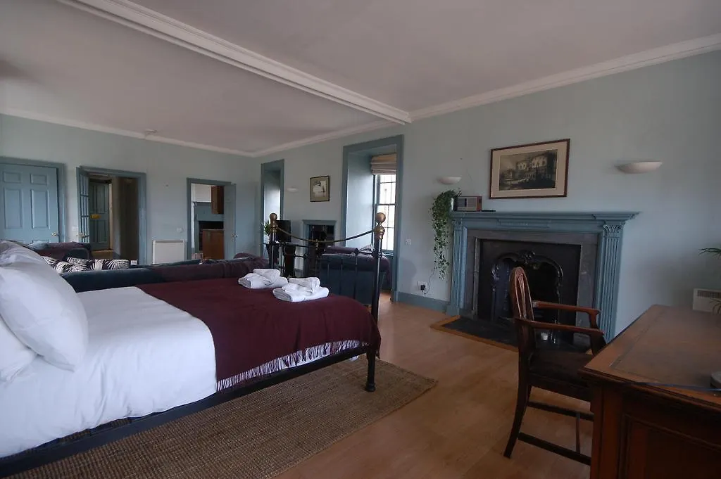 High St Flat Apartment Edinburgh 0*,